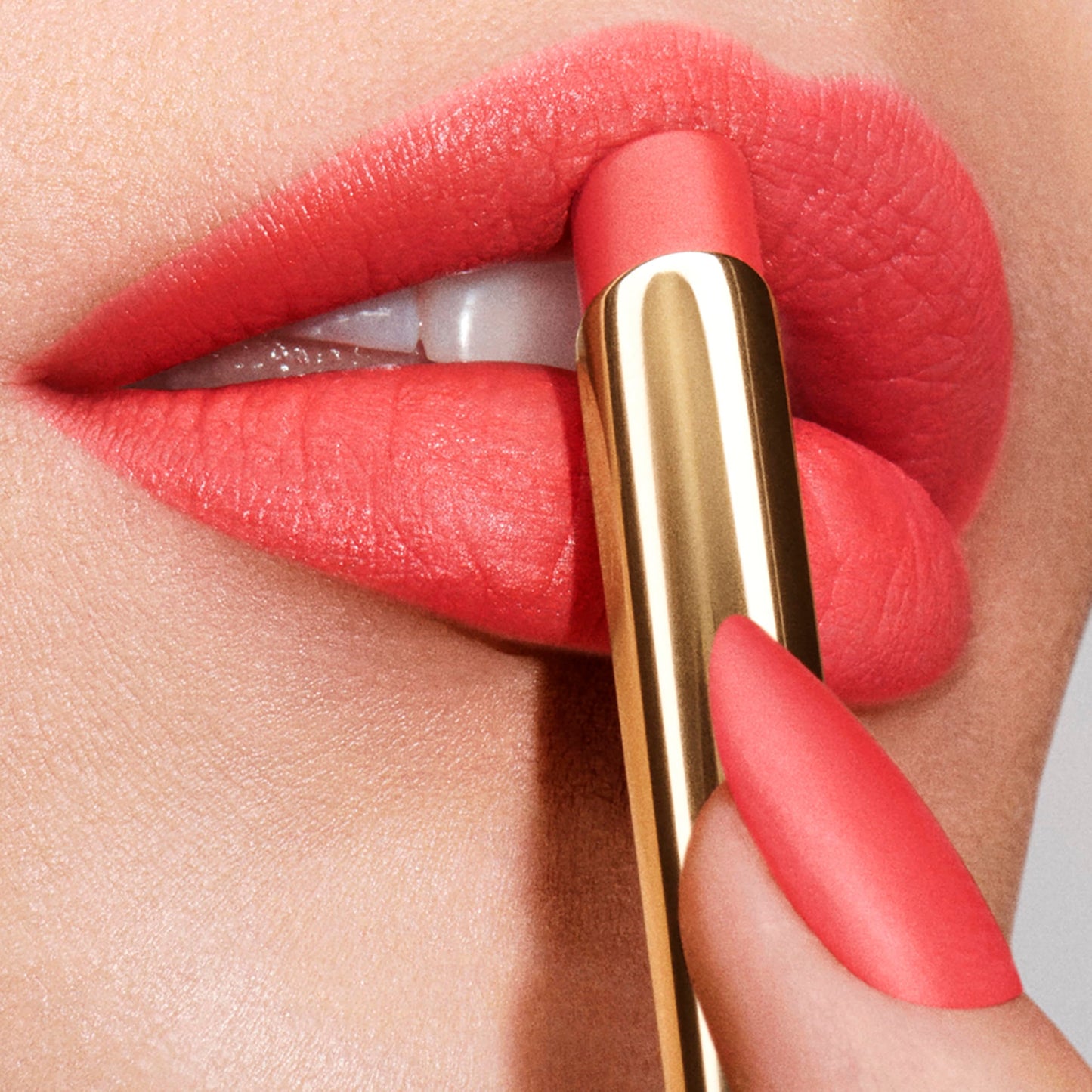 Estée Lauder Pure Color Explicit Silk Matte Lipstick for Women |12-Hour Wear, 212 Electric Nights