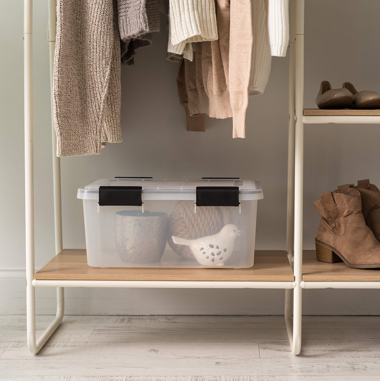 IRIS 19 Quart Weathertight Storage Box, Clear - 110380