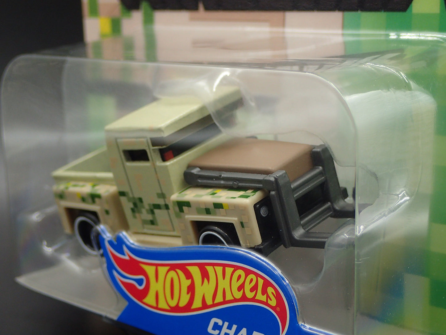 Hot Wheels Minecraft Iron Golem Vehicle