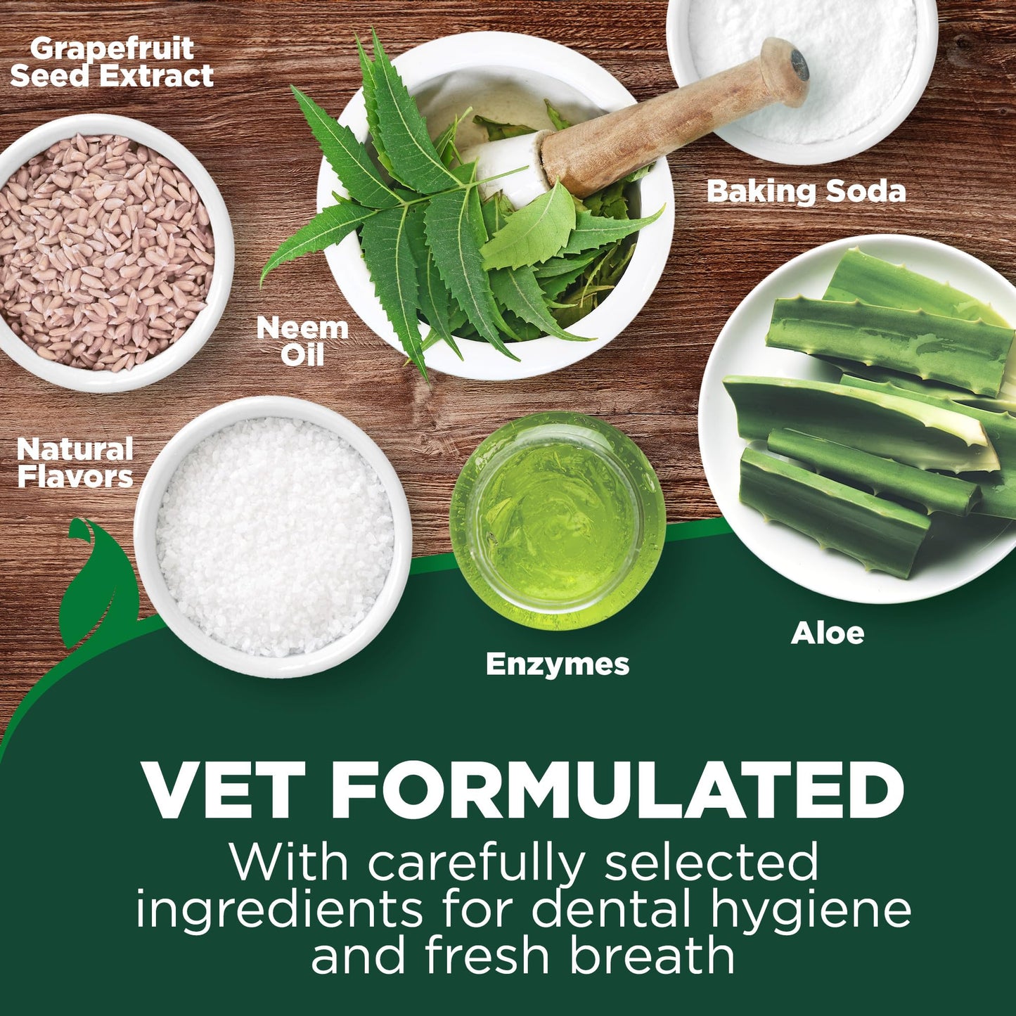 Vet's Best Dog Toothbrush & Toothpaste Kit – Plaque Remover, Whitens Teeth, Freshens Breath, Vet Formula with Finger Brush
