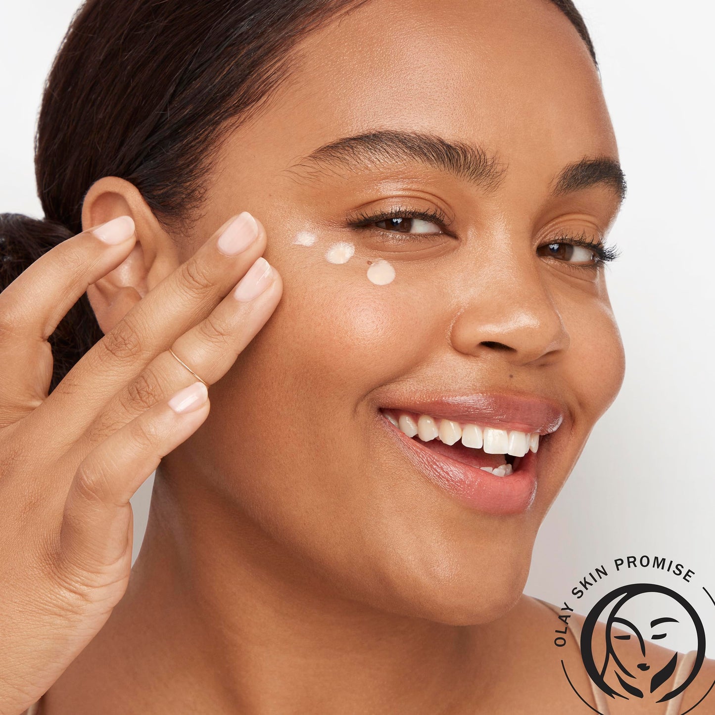 Olay Eye Cream, Total Effects Anti-Aging Treatment, 7-in-1 Hydrating, Evens Tone, Brightens, Smooths Line Lines, Minimizes Look of Pores, Firms