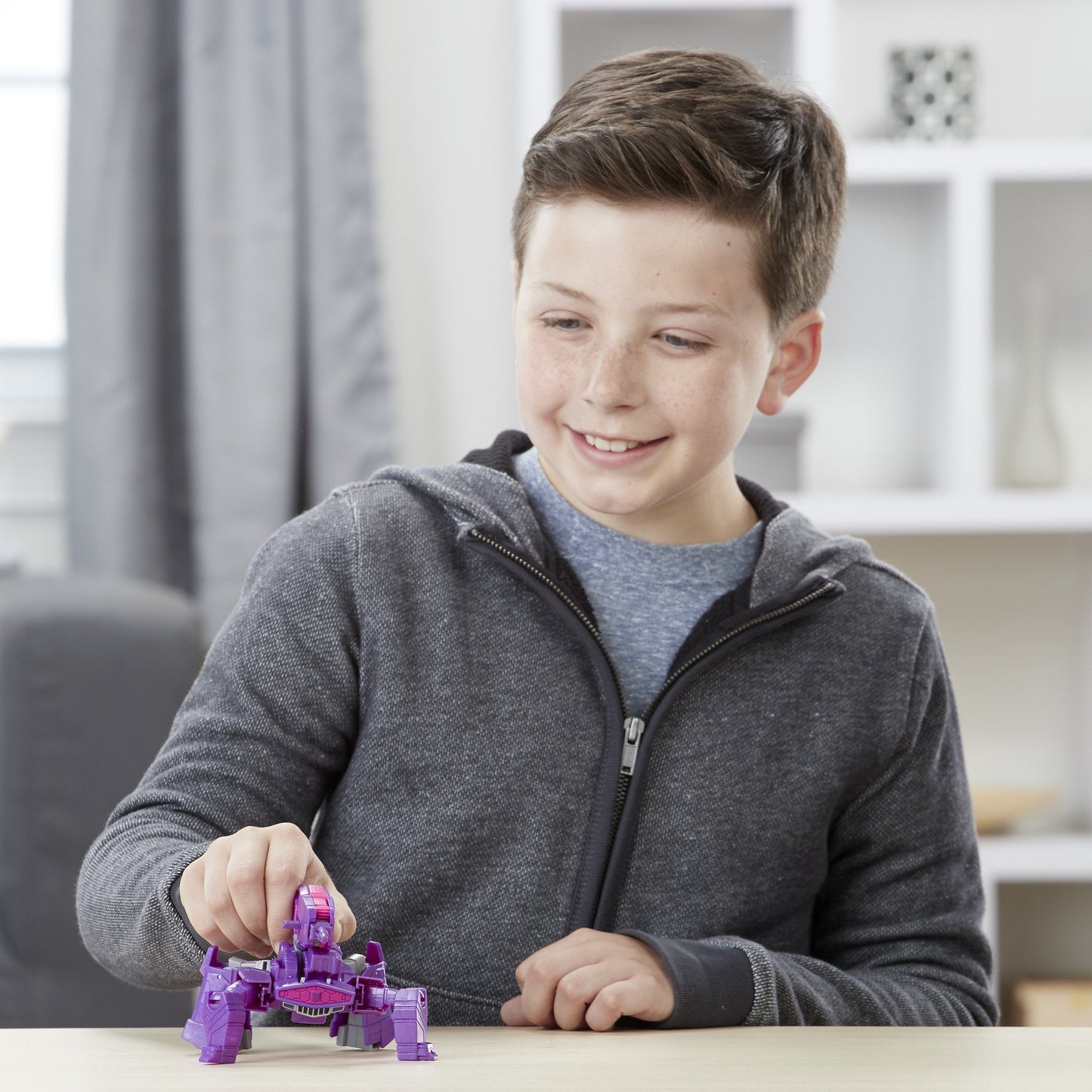 Transformers Cyberverse Warrior Class Decepticon Shockwave