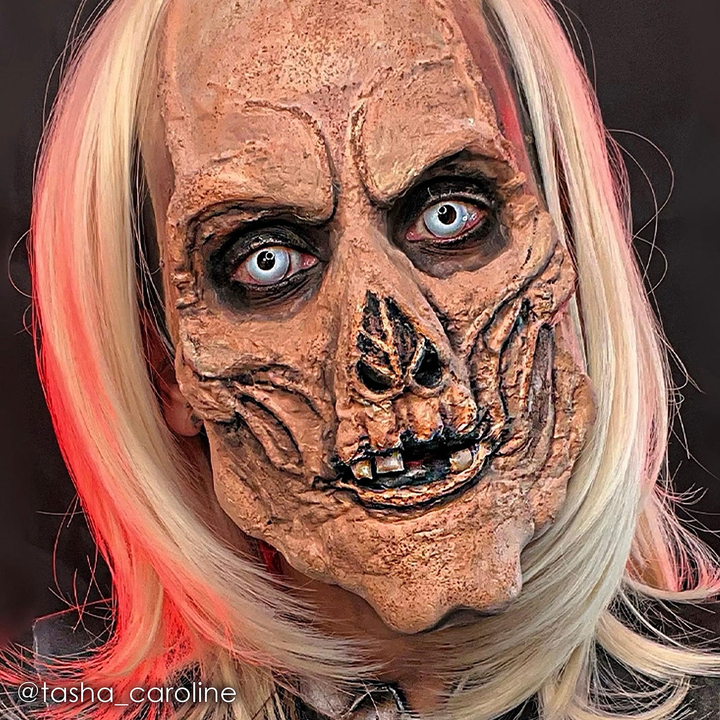 Mehron Makeup Liquid Latex | SFX Makeup | Halloween | Latex Glue for Skin | Special FX Prosthetic Glue 1 fl oz (30 ml) (Light Flesh) | Made in the USA