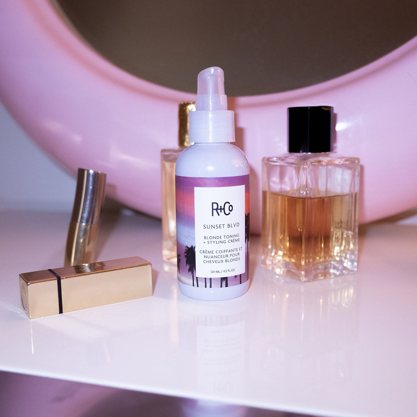 R+Co Sunset Blvd Blonde Toning Styling Crème | Toning + Hydrated Styling Crème For Blonde and Gray Hair | Vegan + Cruelty-Free | 4.2 Oz