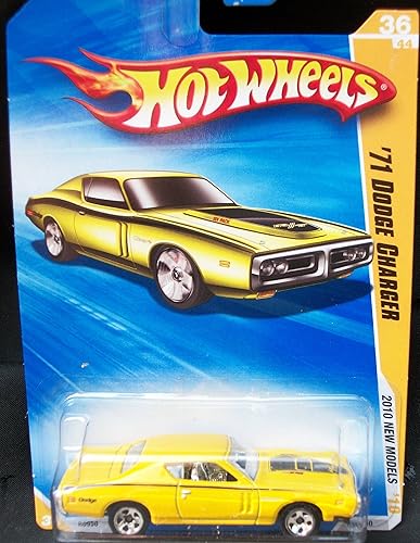 Hot Wheels 2010 New Models 36/44 Yellow "71 DODGE CHARGER 036/240 1:64 Scale Collectible Car