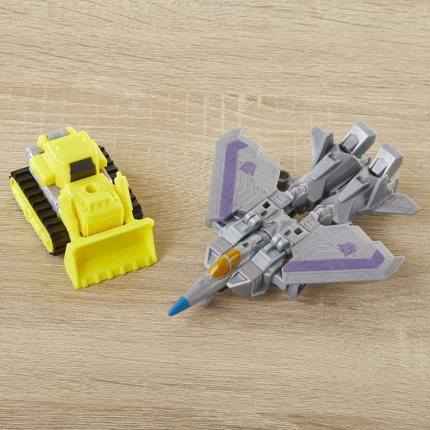 Transformers Tra Cyberverse Spark Armor Starscream, Brown/A