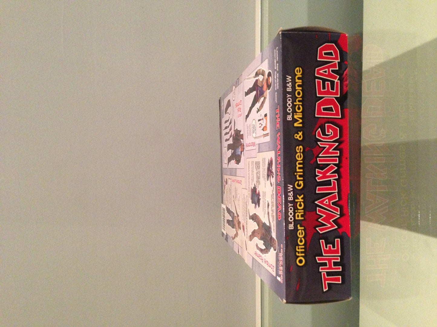 Walking Dead Comic Series 1: Officer Rick Grimes & Michonne Previews Exclusive 2-Pack