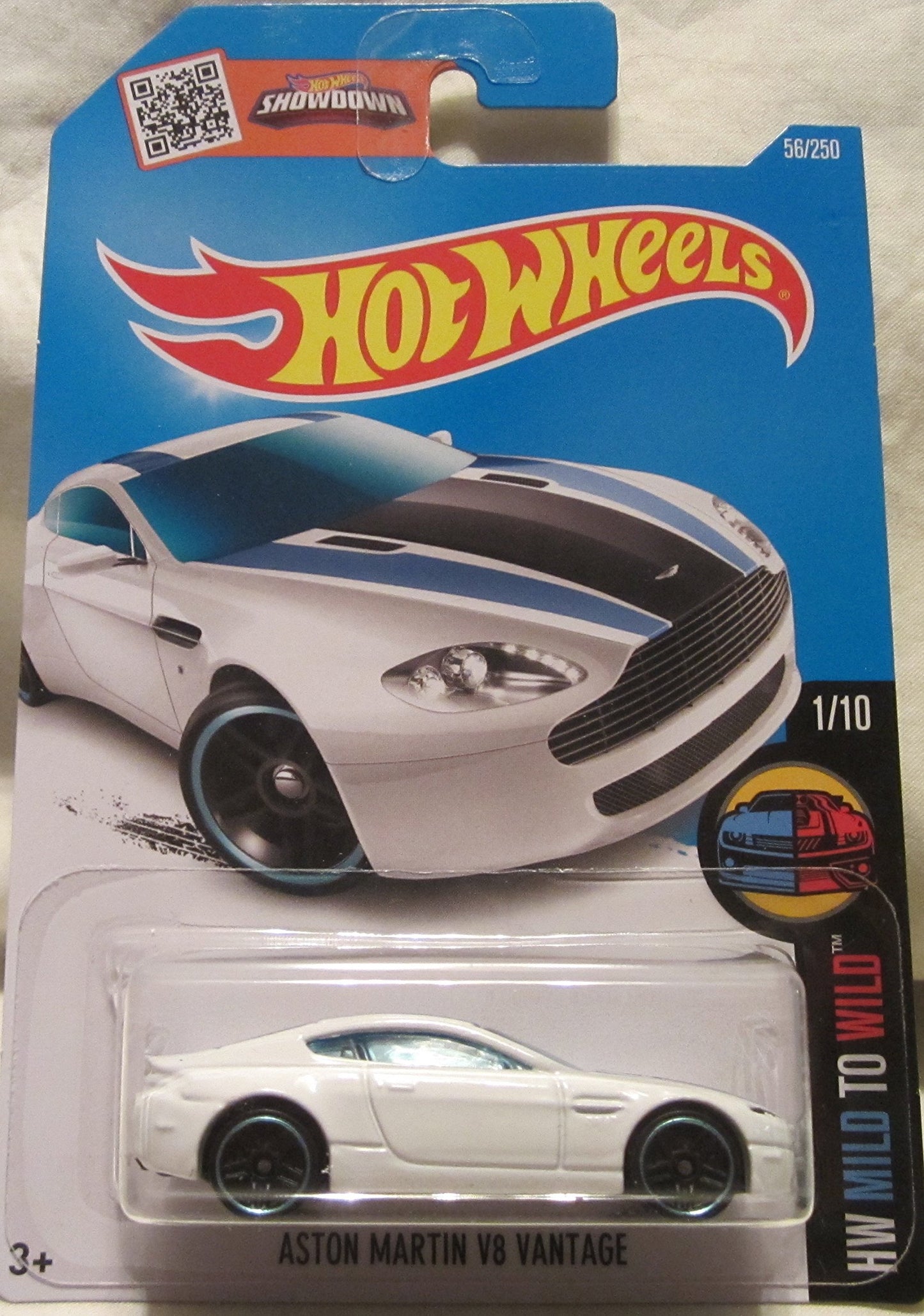 Hot Wheels 2016 HW Mild to Wild Aston Martin V8 Vantage 56/250, White