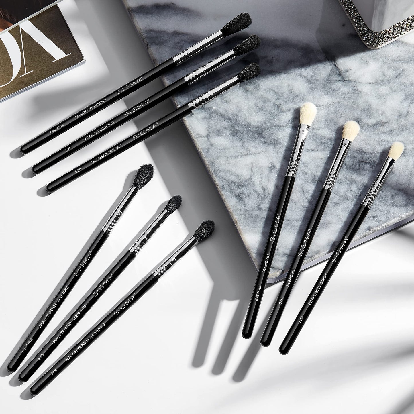 Sigma Beauty Professional E45 Eye Makeup Brush - Small Tapered Eyeshadow Blending Brush with SigmaTech® fibers for Seamless Eyeshadow Blending