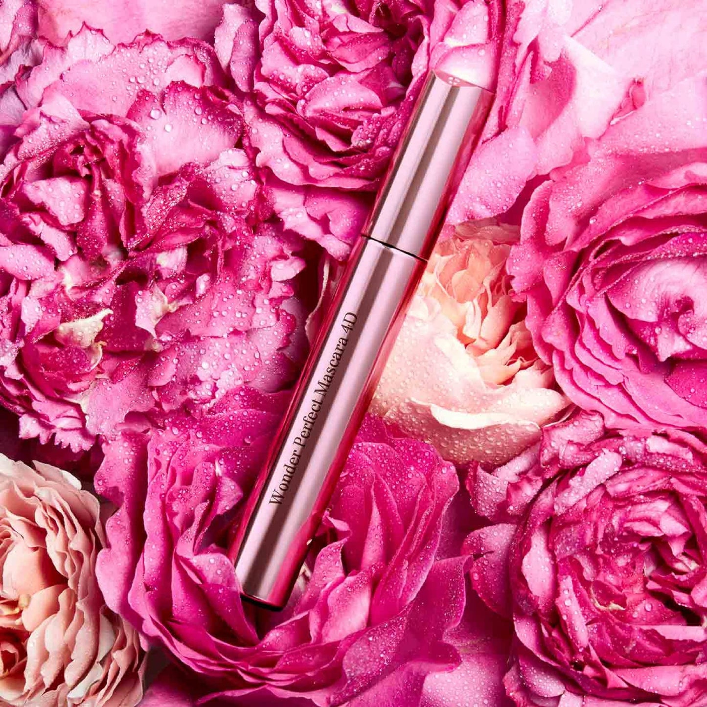 Clarins Wonder Perfect Mascara | Visibly Lengthens, Curls, Defines and Volumizes Lashes With Lash Boosting Complex | Long-Wearing | Contains Plant