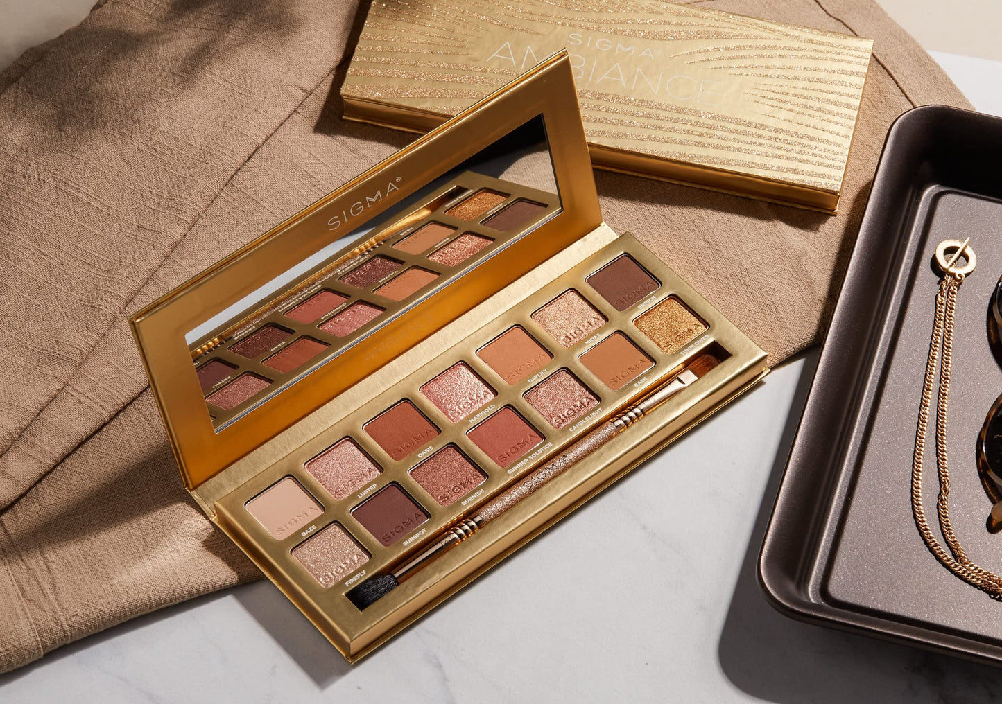 Sigma Beauty Ambiance Eyeshadow Palette | Luminous, Neutral and Gold Shades | Summer Vibes, Mirror Included
