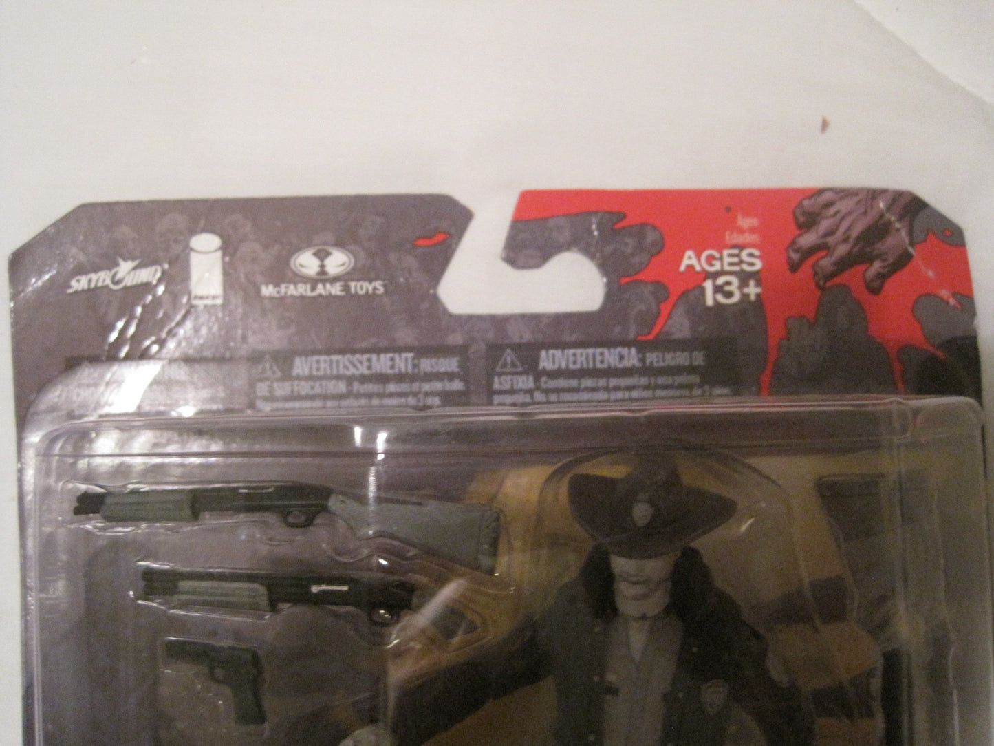 McFarlane Toys The Walking Dead COMIC Series 1 Exclusive Action Figure Officer Rick Grimes Black White Variant by Unknown