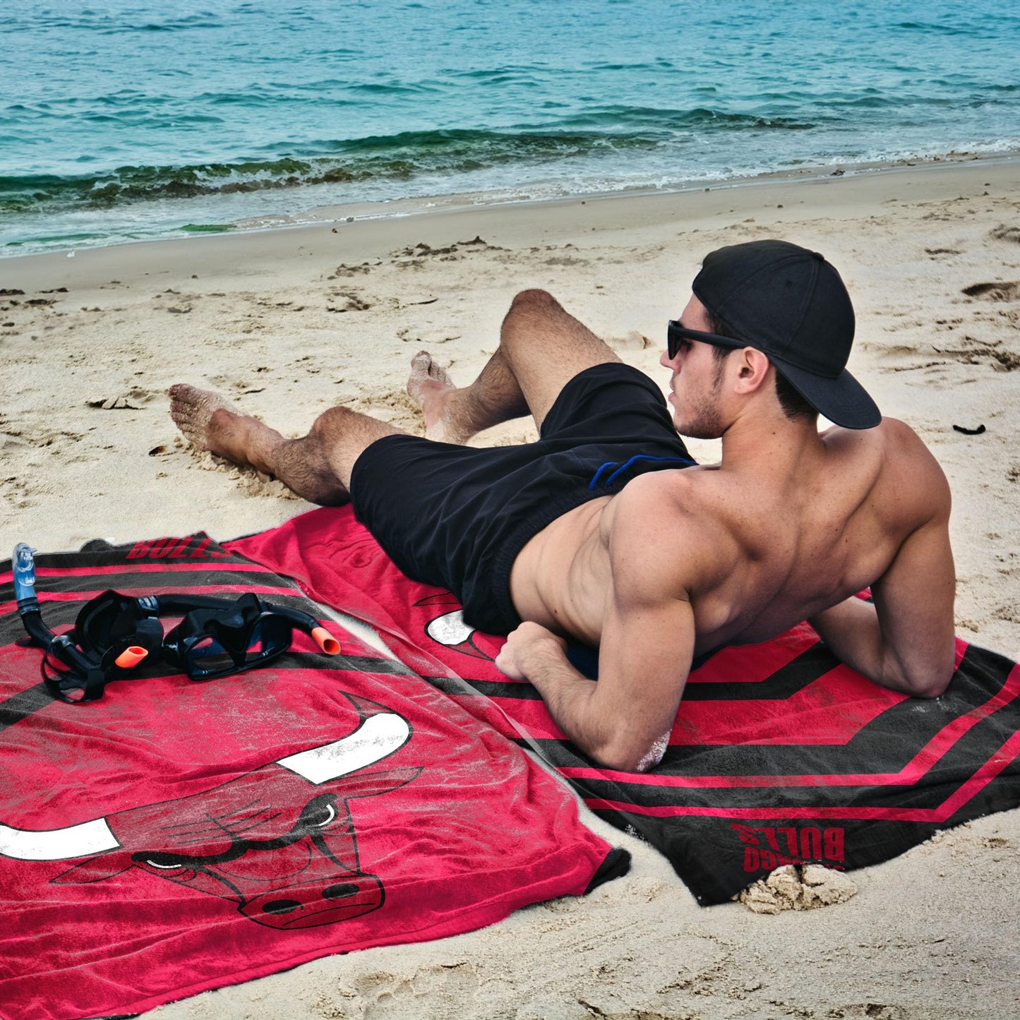 Northwest NBA Chicago Bulls “Shatter” Microfiber Beach Towel, Lightweight, Quick-Dry, Sand-Resistant, Ultra-Absorbent Pool & Travel Towel for Fans…