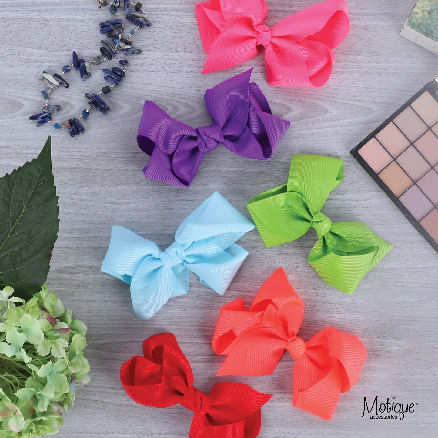 5.5 Inch Grosgrain Hair Bow Clip For Women And Girls (Light Orange)