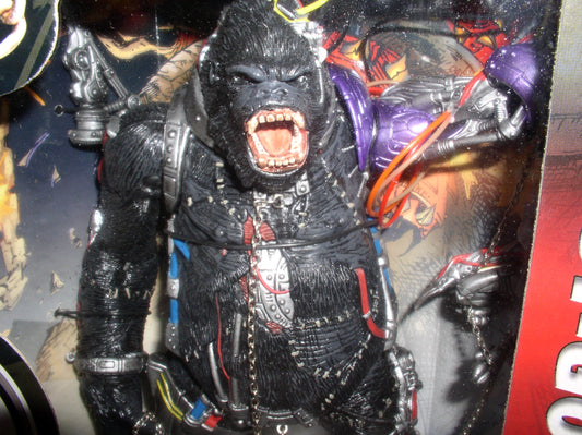 1998 - McFarlane Toys - Spawn - Series 12 - Cy-Gor 2 Ultra-Action Figure - Special Boxed Edition - Chest Cavity Opens to Reveal Cyber-Chimp - Mint…