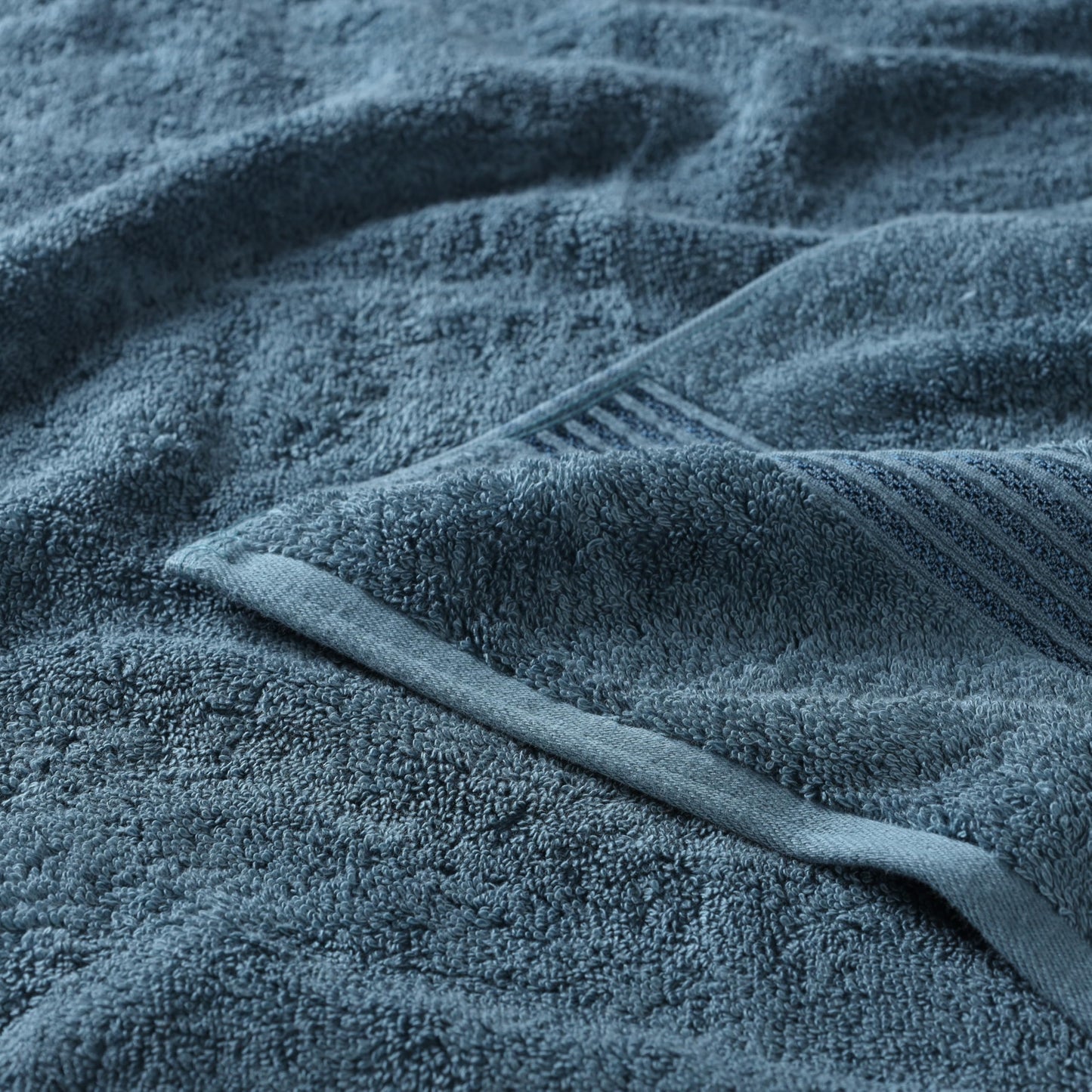 Superior Egyptian Cotton 4-Piece Bath Towel Set for Shower, Bath, Spa, Resort, Hotel, Soft Body Towels, Airbnb Essentials, Apartment, Dorm, Quick…