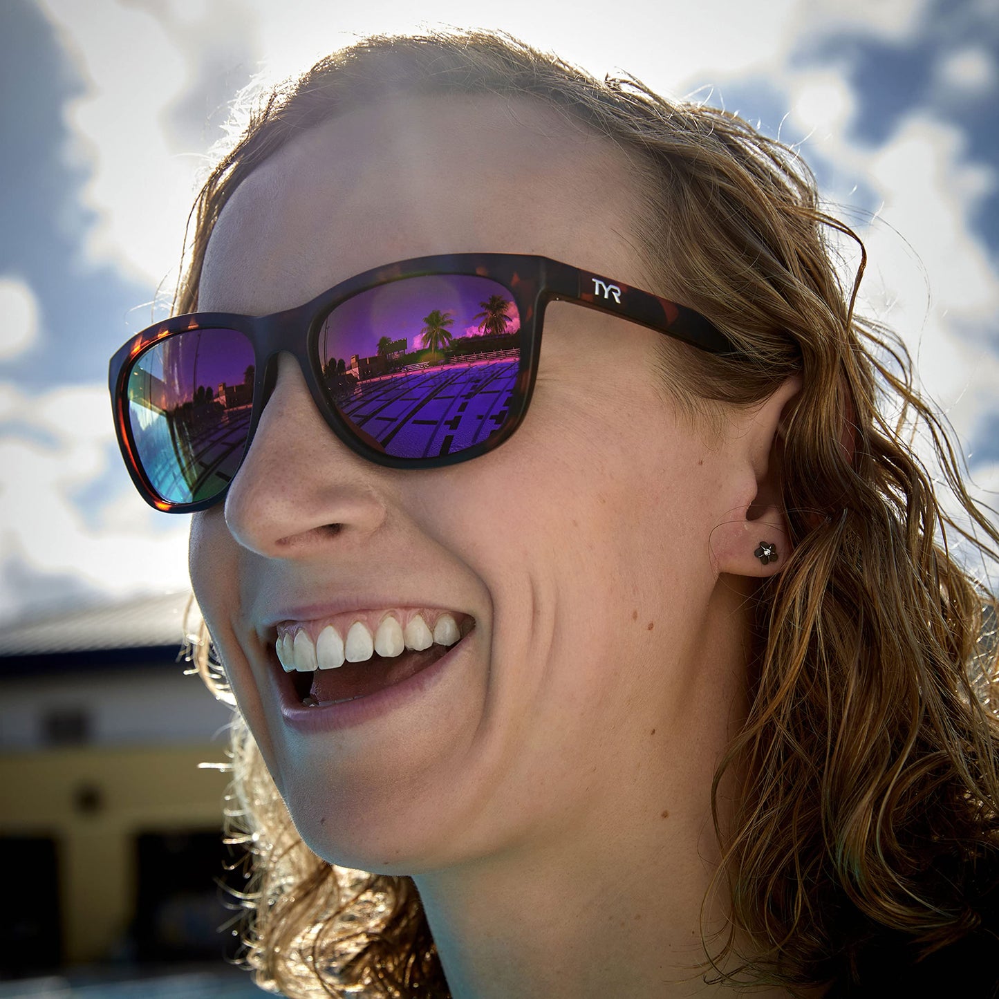 TYR Women's Carolita Lifestyle Sunglasses Polarized Cat Eye, Smoke/Black, One Size