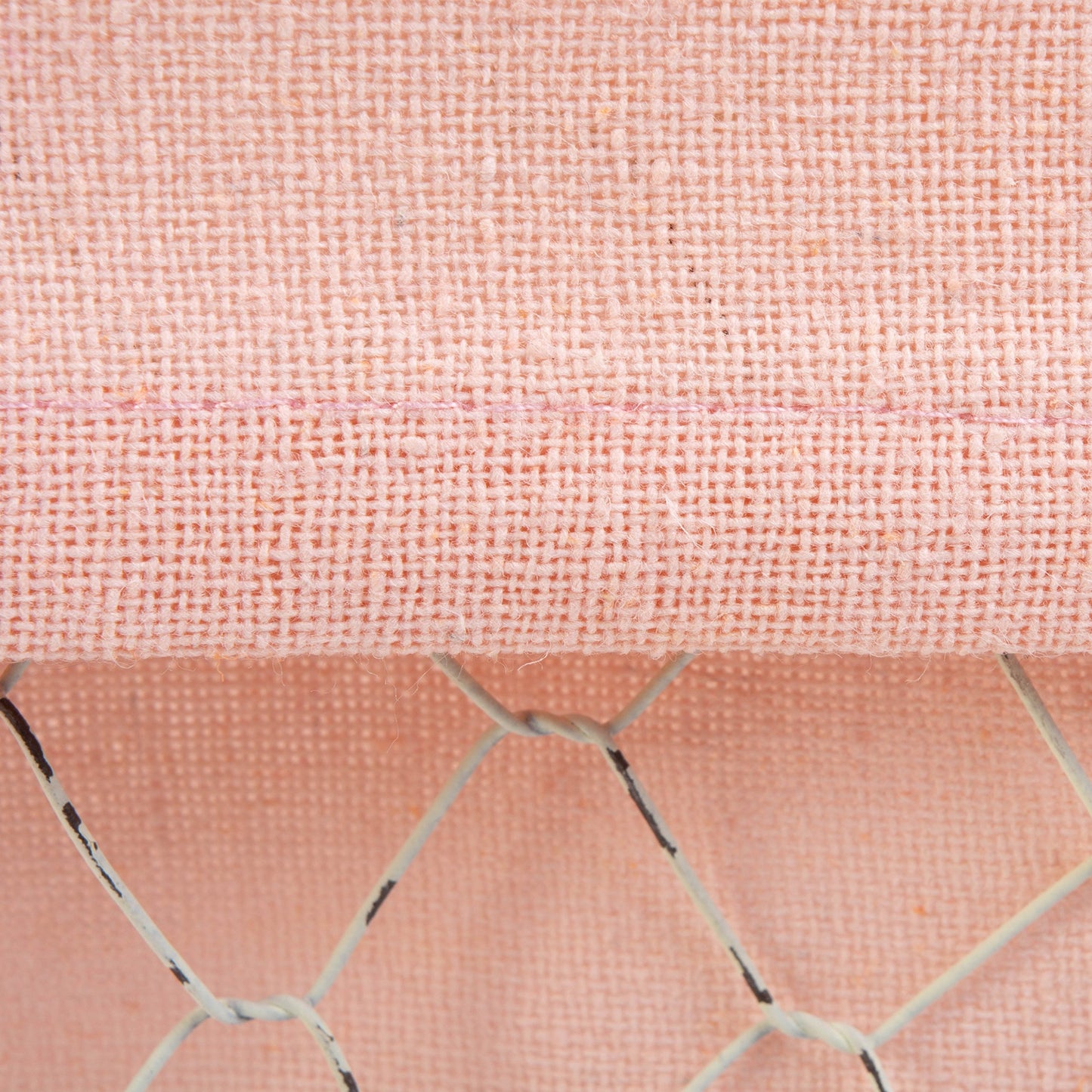 DII Farmhouse Chicken Wire Storage Baskets with Liner, Set of 3, Antique Blush, Assorted Sizes