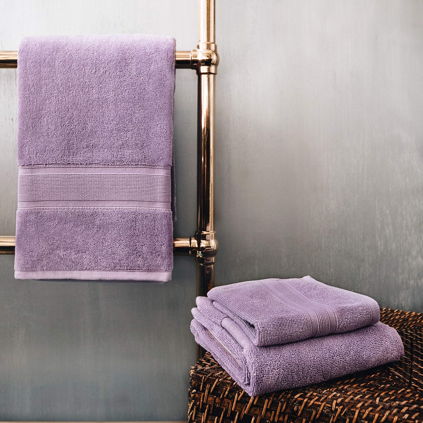 Luzia 8 Piece Bathroom Towel Set - 100% Turkish Cotton, Premium Quality - 2 Bath Towels 2 Hand Towels and 4 Washcloths (Lavender/Purple)